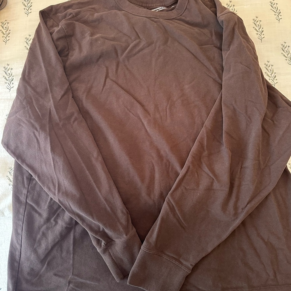 Men's Abercrombie Long Sleeve crewneck